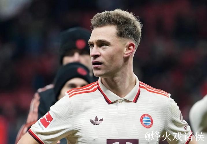 基米希:穆西亚拉回归也不影响卡尔出场,他理应上场 基米希:穆西亚拉回归也不影响卡尔出场,他理应上场